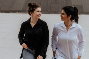 Longbluse weiss/schwarz