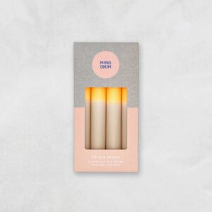 Kerzen in einer Schachtel