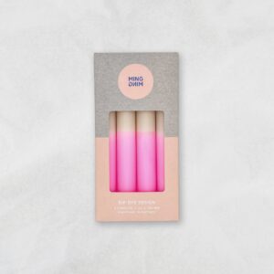 Kerzen in einer Schachtel